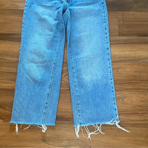 Zara Light Straight Jeans - Picture 6 of 10